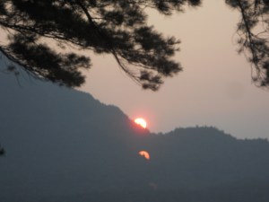 slipping behind Borestone Mountain end of the day...