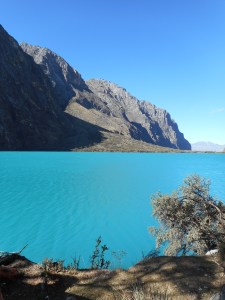 still water  high in the Andes a turquoise to remember 