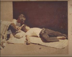 Mexico 1978-freight hopping kids asleep in gondola