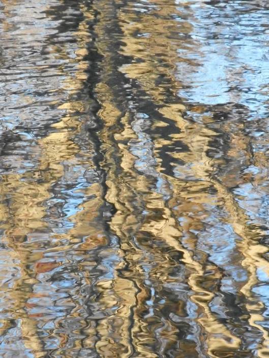 light-on-water-this-seamless-journey-through-the-here-and-now